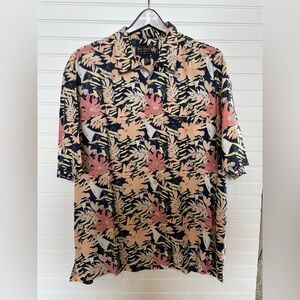 Nat Nast mens 100% silk short sleeve shirt, size large, Rn 007055